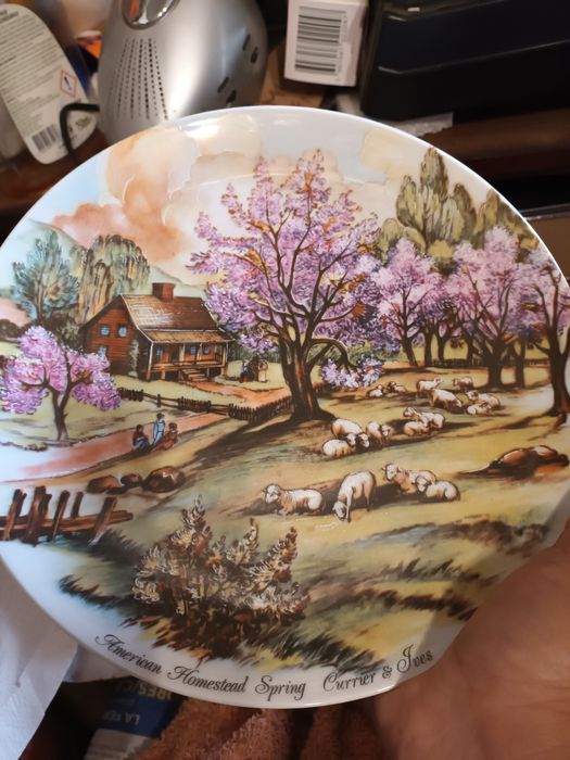 Pratos decorativos de suspensão valor unitário