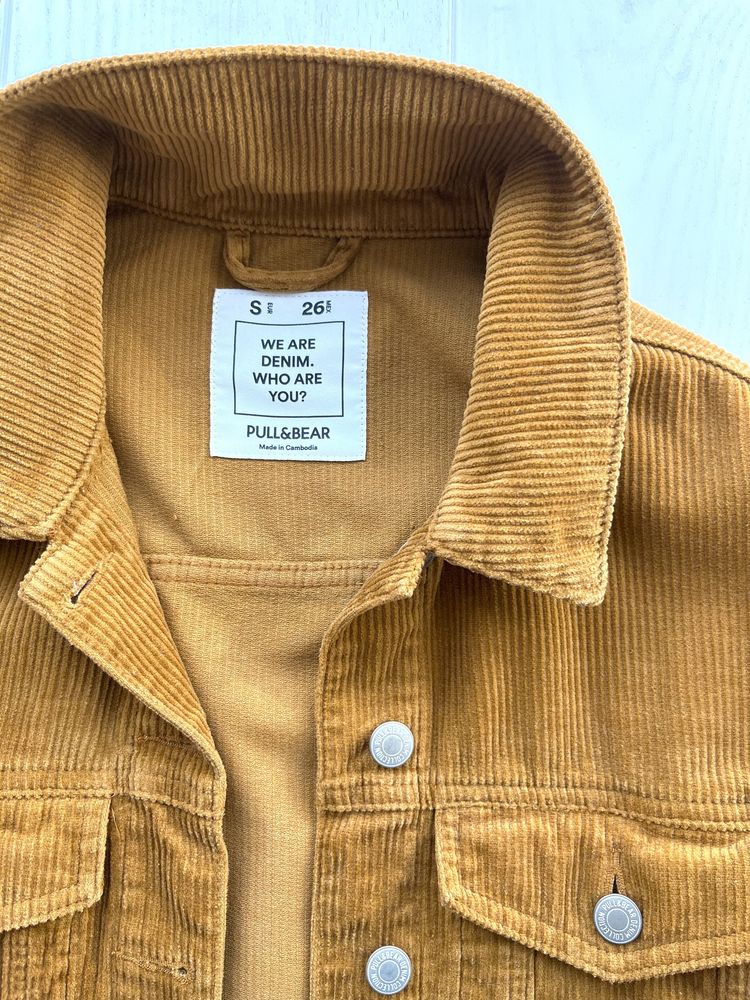 Kurtka damska sztruksowa Pull&Bear rozm. S, jak NOWA!