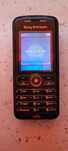 Sony ericsson w200i wolkman