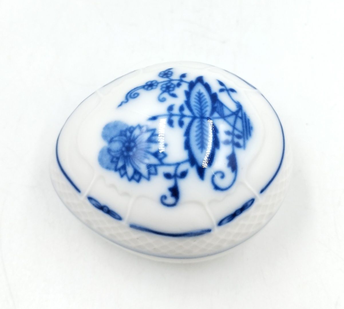 Puzderko jajo jajko kobalt wzór cebulowy Rudolf Kampf czeska porcelana