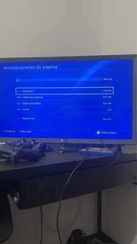 PlayStation 4 slim 1TB  com 1 comandos