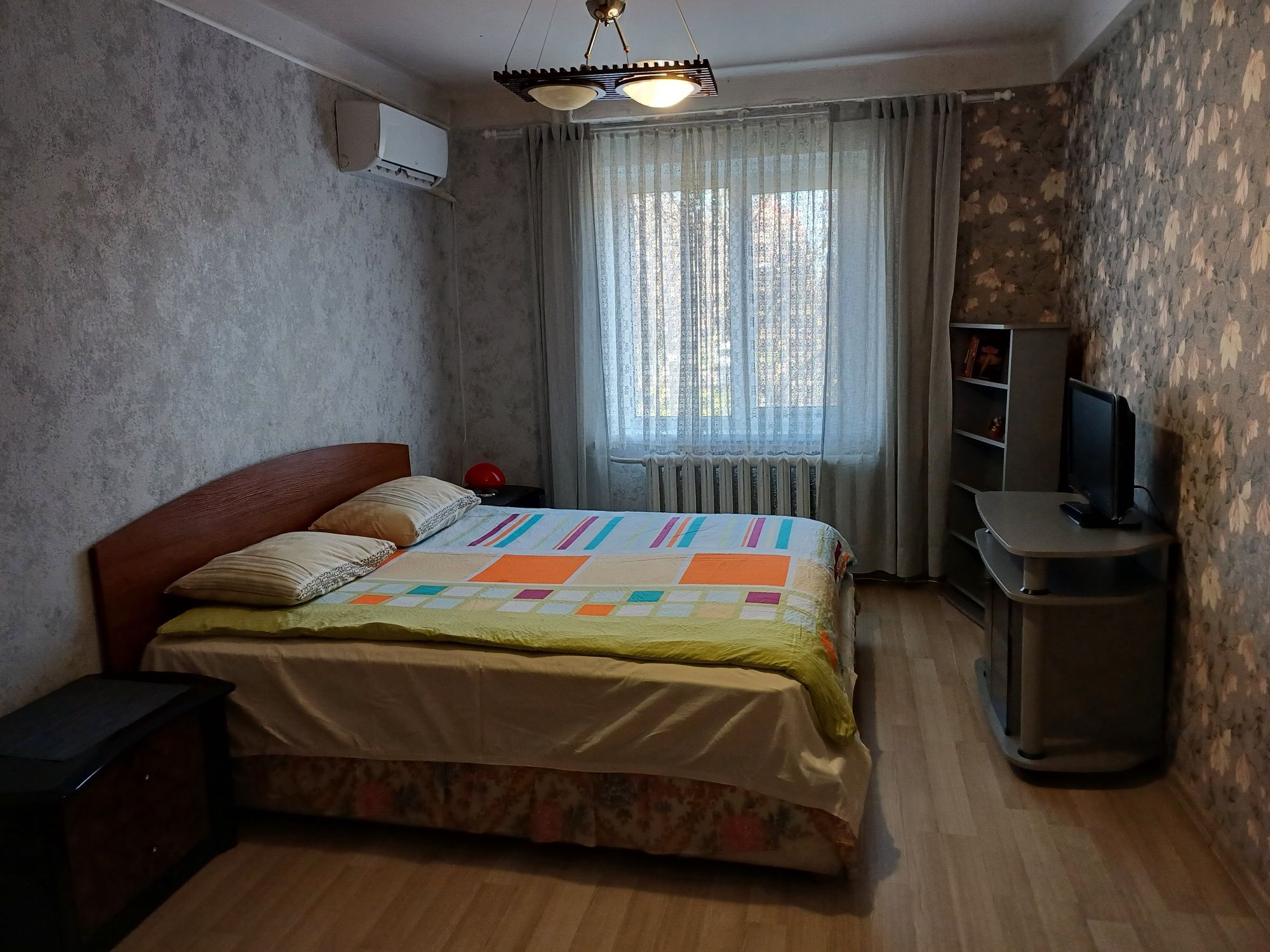 Двухкомнатная квартира посуточно.