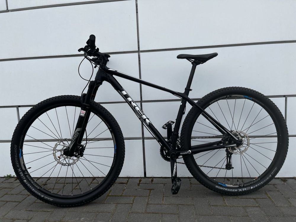 Велосипед Trek Superfly 29 Rock shox reba air sram gx