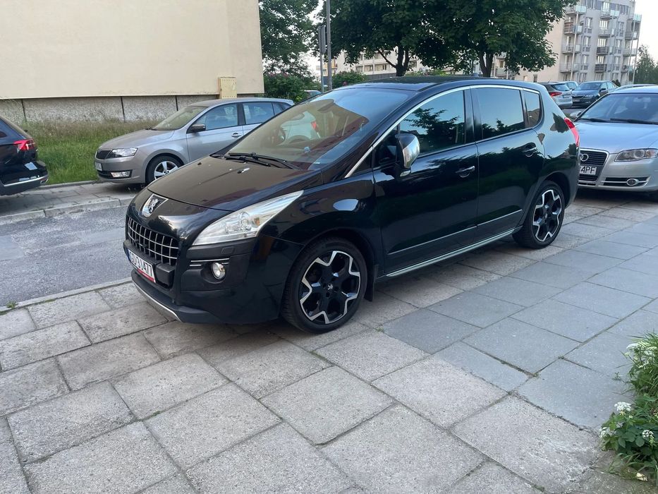 Peugeot 3008 Peugeot 3008 Premium, 1,6 HDI, 2010 r. black option (fortepiano black)