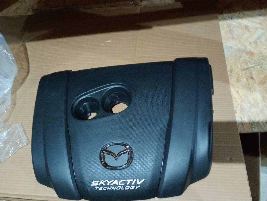 Декоративна кришка двигуна Mazda 6, cx5/накладка двигателя Мазда 6,СХ5