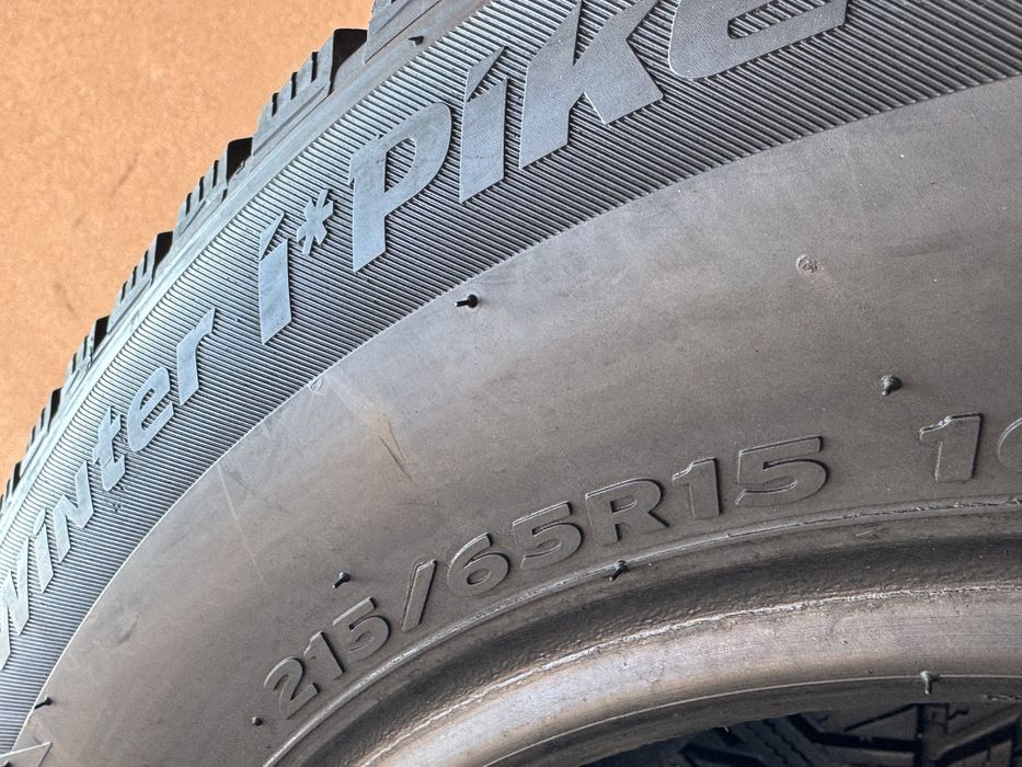 215 65 15 Hankook в новом состоянии  зимняя резина 215/65 R15 зима