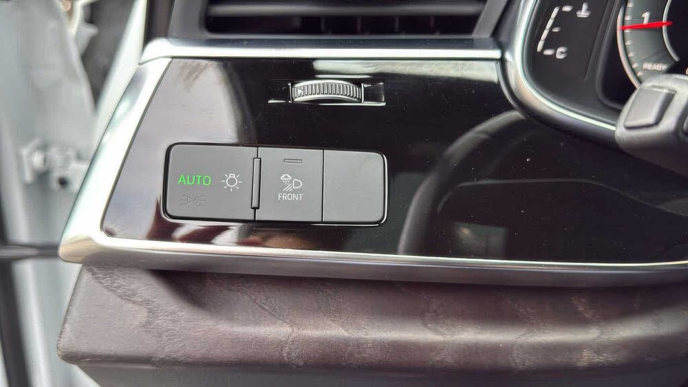 Audi Q7 quattro Premium Plus      2022