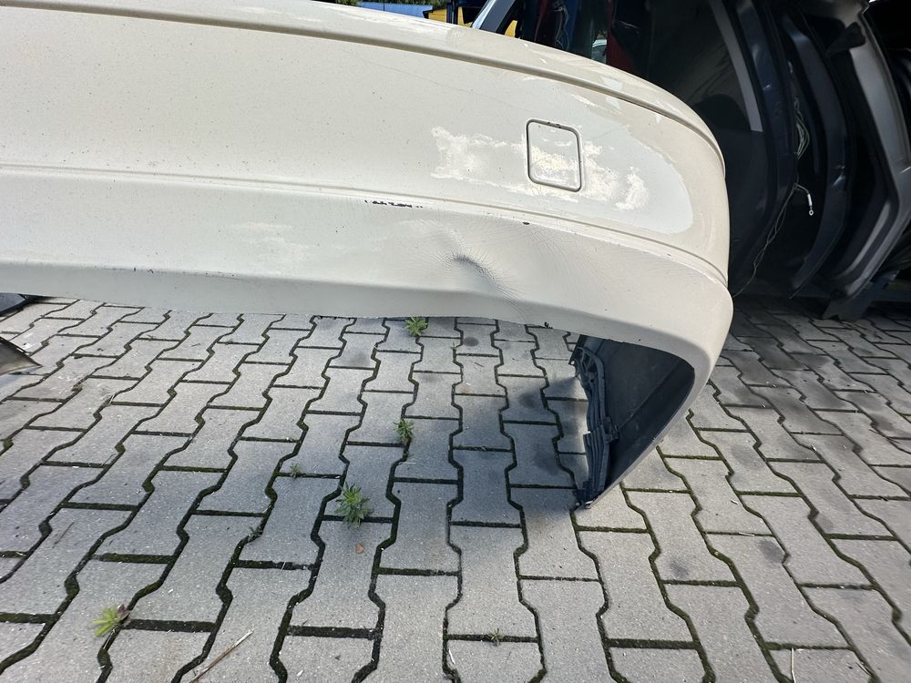 Zderzak tył tylny Mercedes W211 Lift 623U