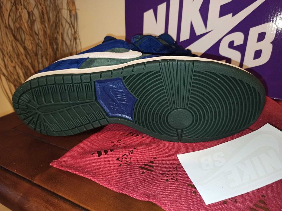 (r. Eur 44,5) Nike SB Dunk Low Deep Royal Blue HF3704,-400