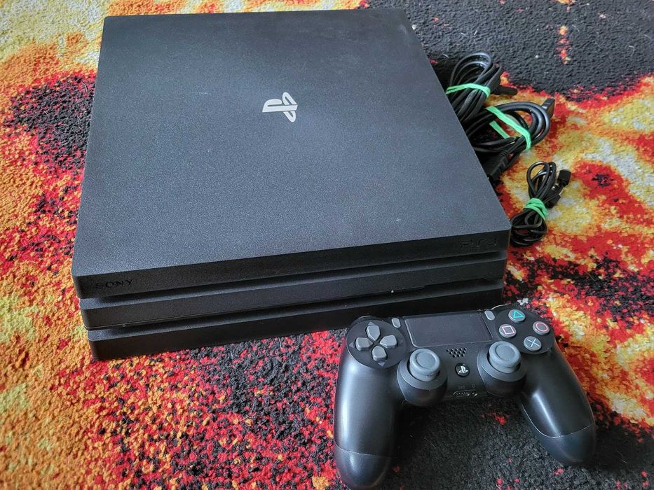 Playstation 4 PS4 PRO 1TB 7216B, Pad, Okablowanie - PO SPA