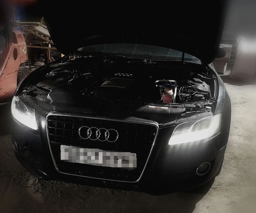 Para peças Audi a5 B8 Coupe 3.2fsi V8 quatro caixa automatica gasolina 2010 165 000km ( Jantes originais R19)