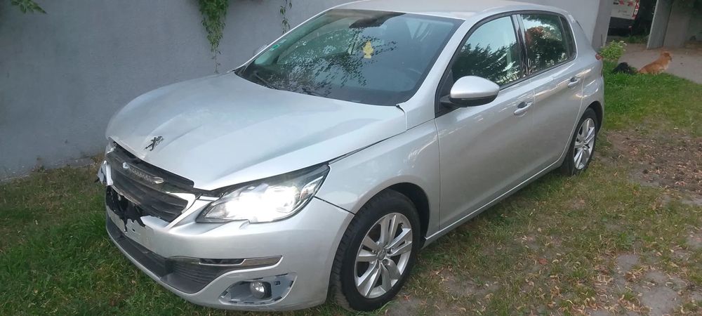 Peugeot 308 2016rok HDi 2016 Zadbane wnętrze