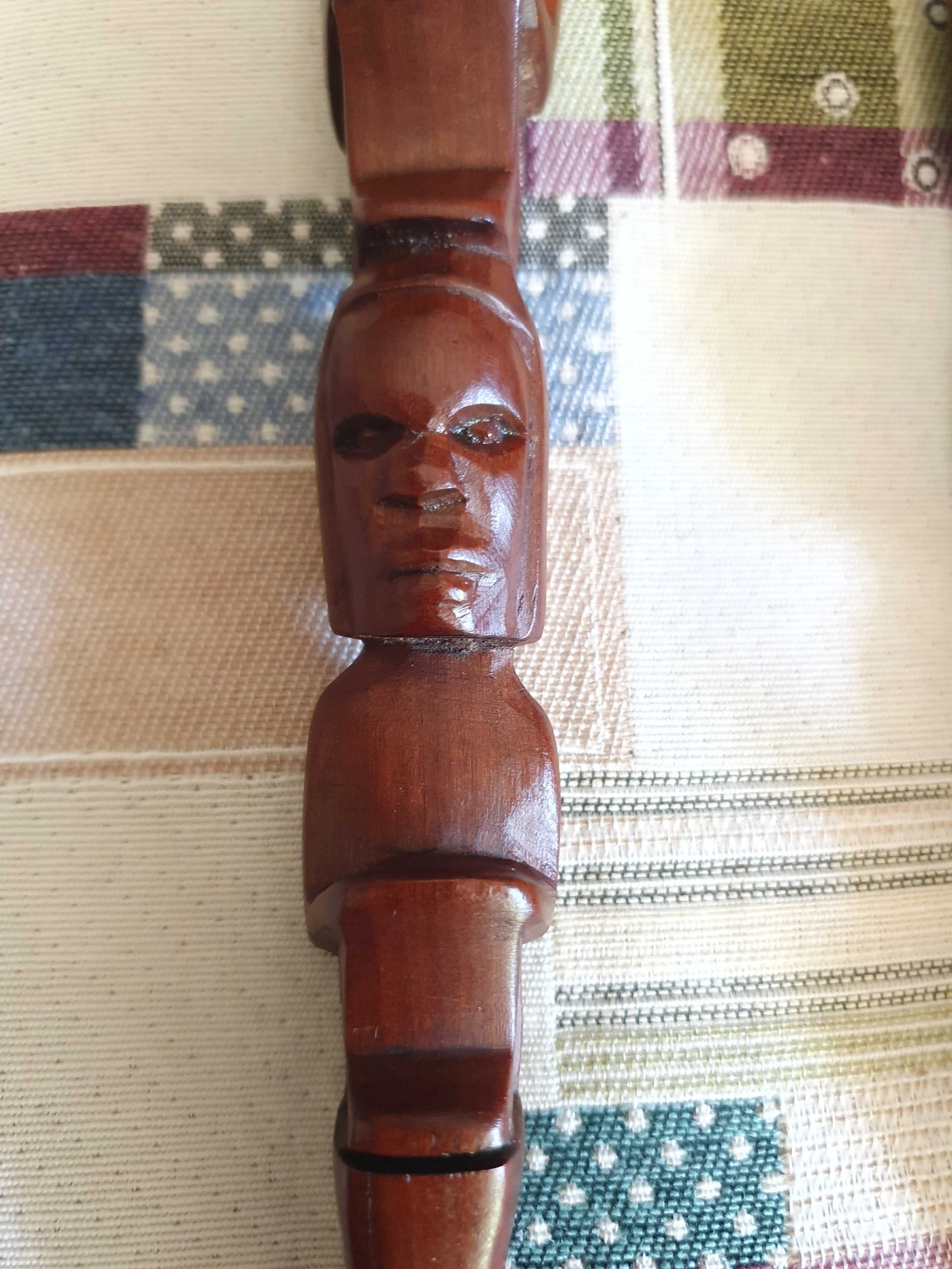 Arte Africana - Colher e Garfo de madeira, 38cm, com cerca de 100 anos