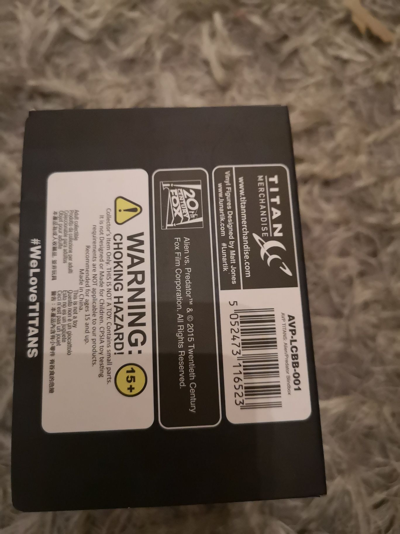 Figurka AVP Alien Vs Predator Loot Crate Titans Vinyl