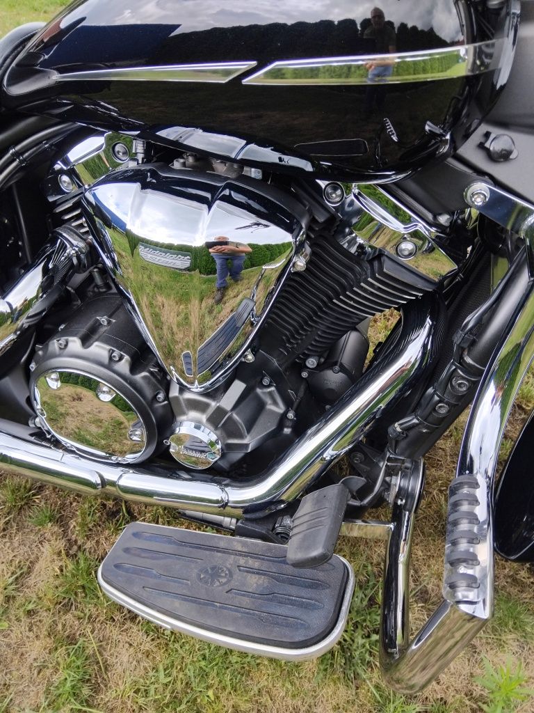 Sprzedam Yamaha XVS 1300 A Midnight Star