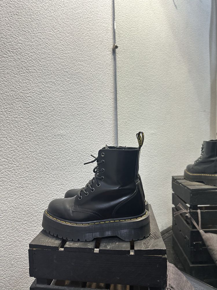 dr martens jadon