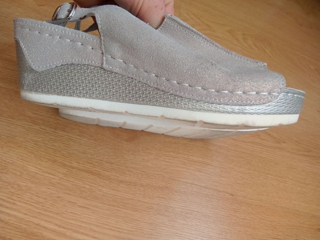 Buty sandały damskie flippo rozmiar 39 wkładki 24,5 cm