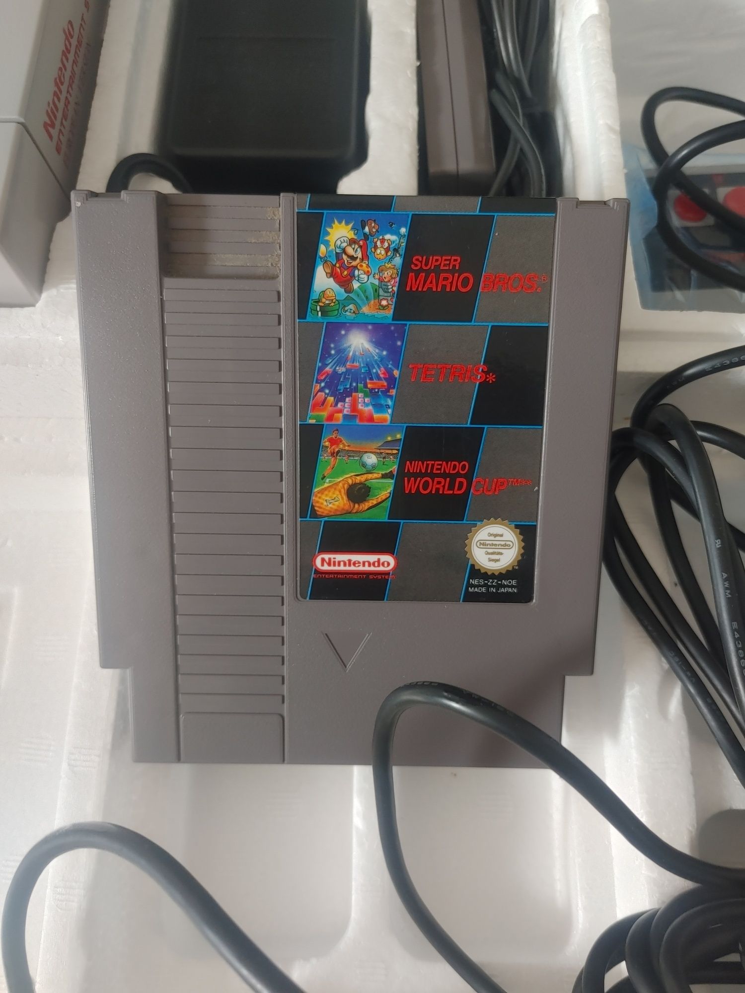 Nintendo NES  Zestaw w Opakowaniu Sprawna w db stanie SPRAWDŹ