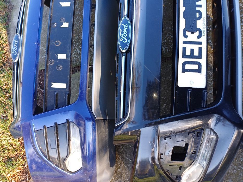 Zderzak przód Ford Kuga Mk 2 kolor FD-czarny, GD niebieski