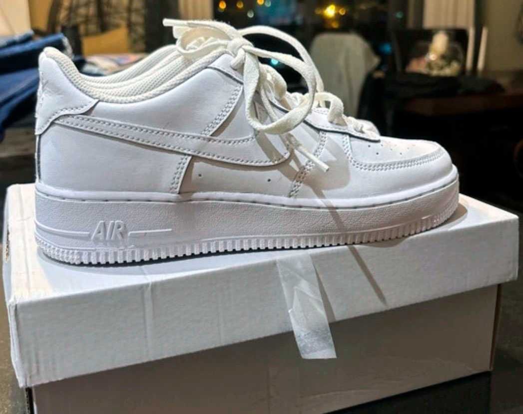 Ténis/Sapatilha ORIGINAIS -  Nike Air Force brancos