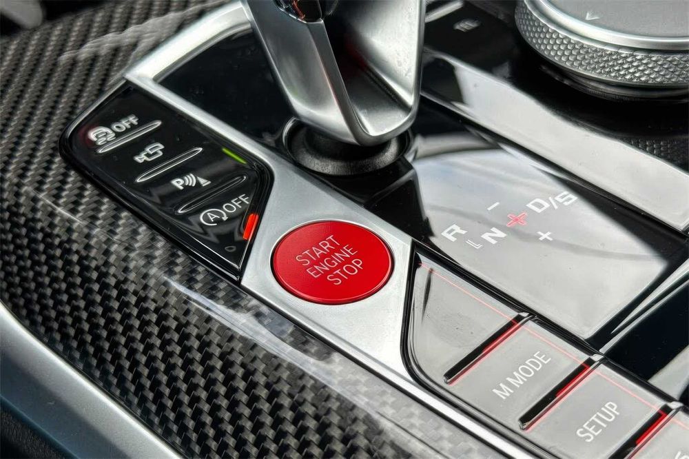 BMW M3 Competition xDrive      2023