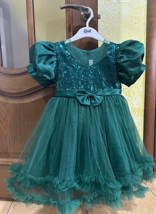 Дитячна сукня на 5/6 років