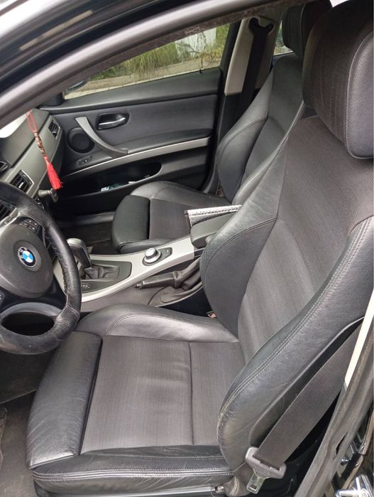 Автомобіль BMW 320D 2008