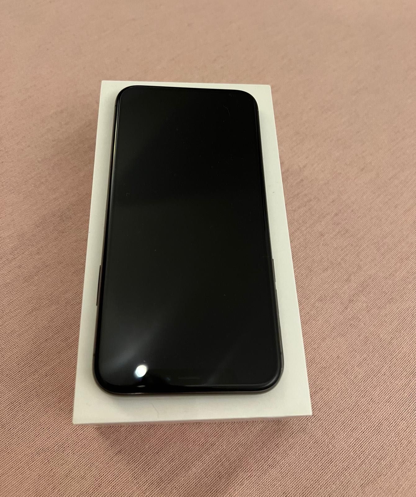 Apple iPhone X 64 GB czarny , cały w oryginale!!!