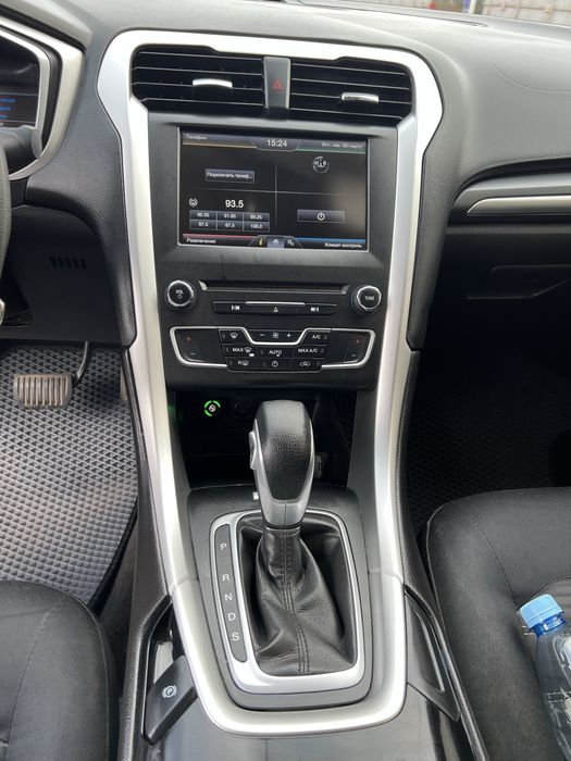 Ford Fusion se 2.5 газ/бенз 2016