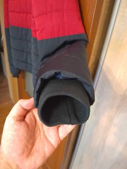 Продам куртку Lacoste