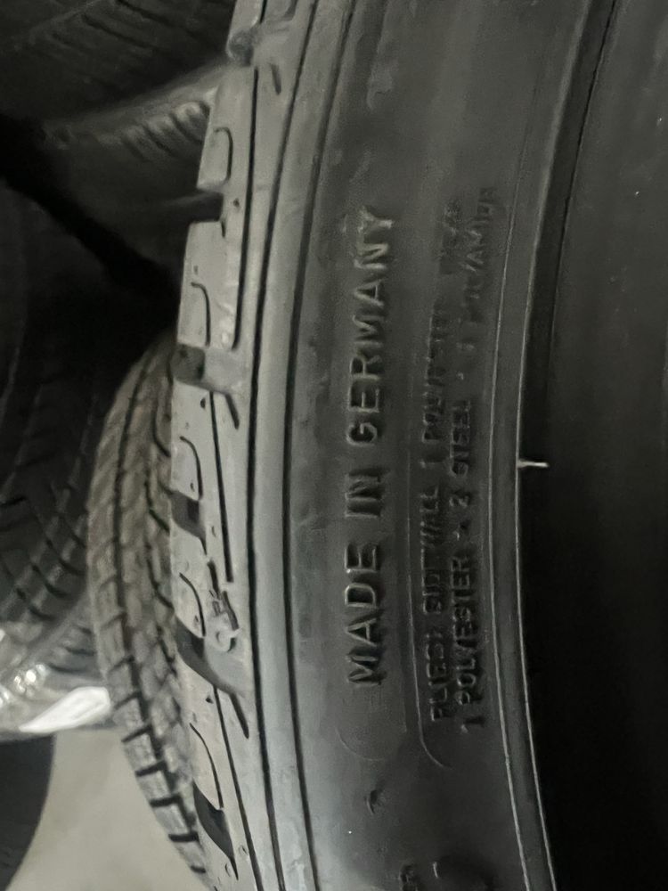 255/40/18+225/45/18 R18 Goodyear Ultra Grip Pirfomance + 4шт нові зима