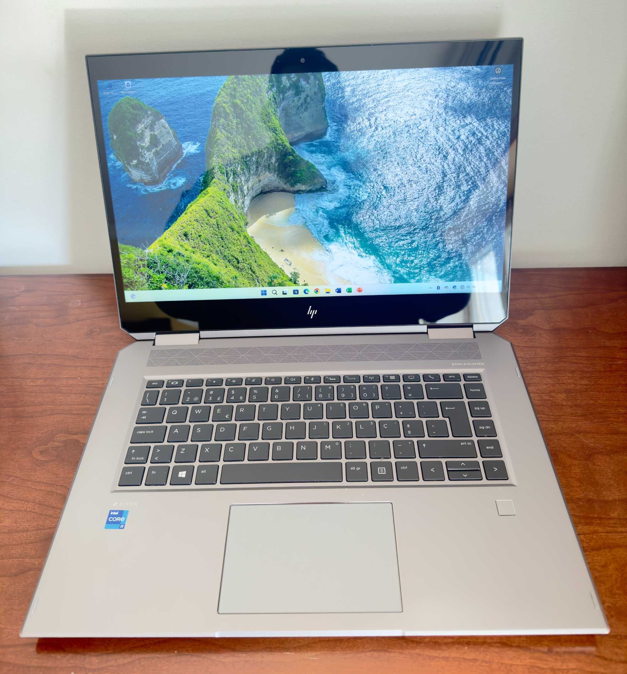Zbook Studio G5 X360 Ecran 4k Tatil+PEN/i7-9850H/64Gb/1TB/Quadro P1000
