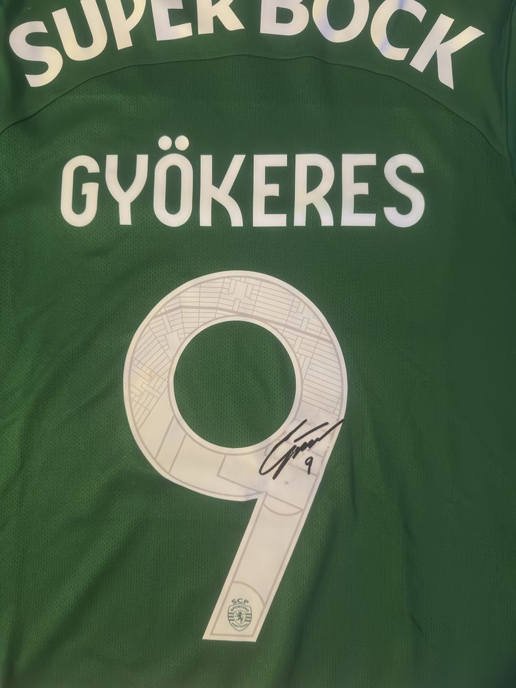 Camisola Sporting assinada por Gyokeres