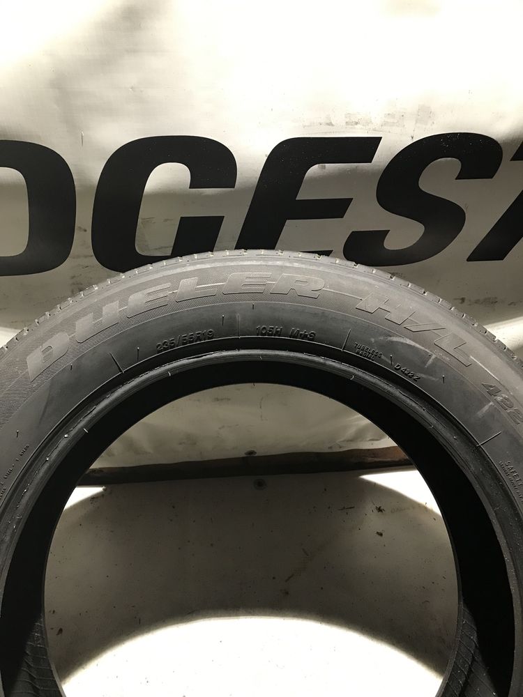 Całoroczne opony 235/55/19 Bridgestone Dueler H/L 422