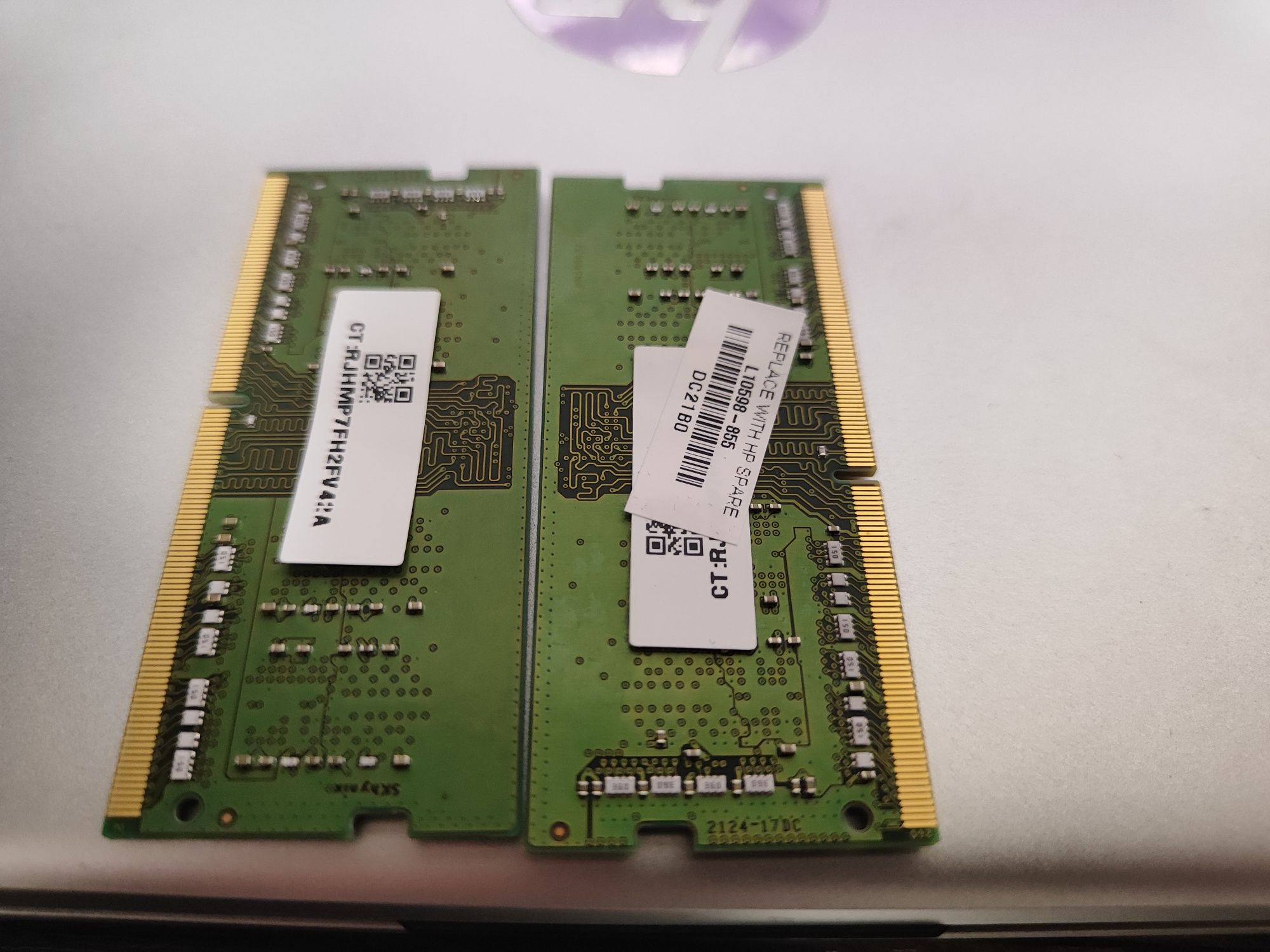 Оперативна пам'ять Hynix DDR4 8GB 3