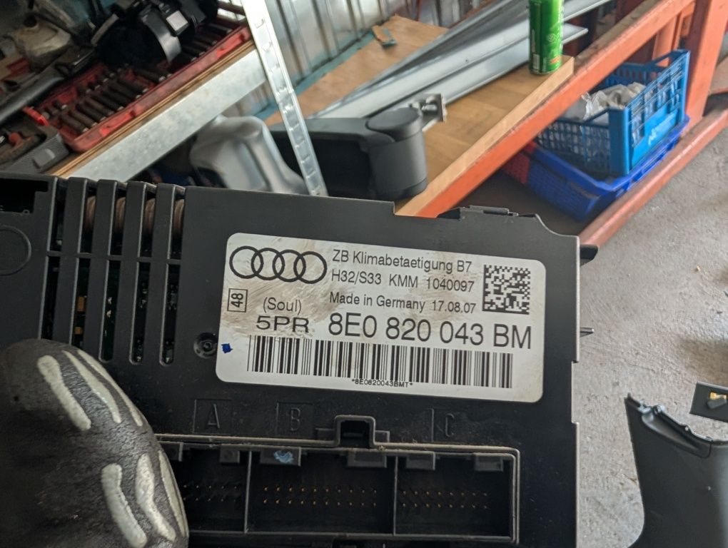 Climatronic ,klimatronik audi a4 b7 2 din