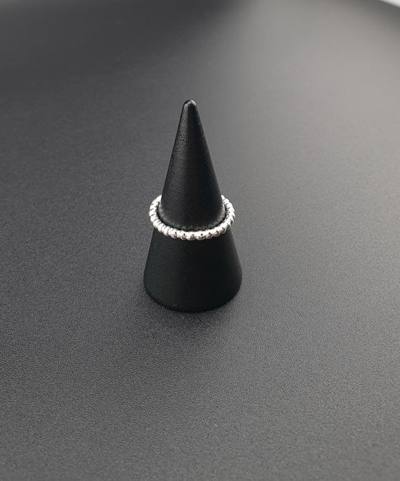 Obrączka srebrna pr.925 kulkii rozm.9