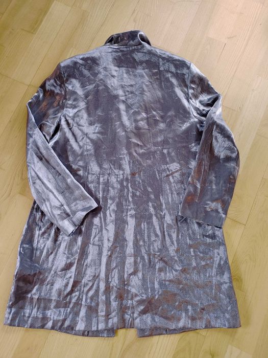 Niebanalna błyszcząca marynarka/żakiet Sara Neal r. 18