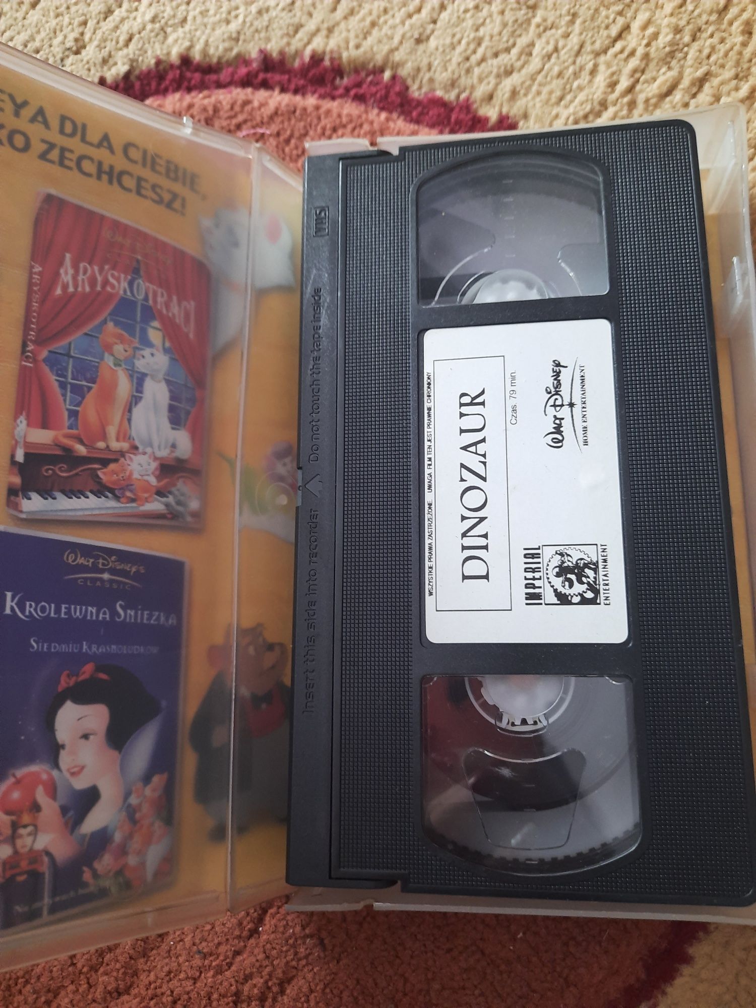 Dinozaur Kaseta VHS