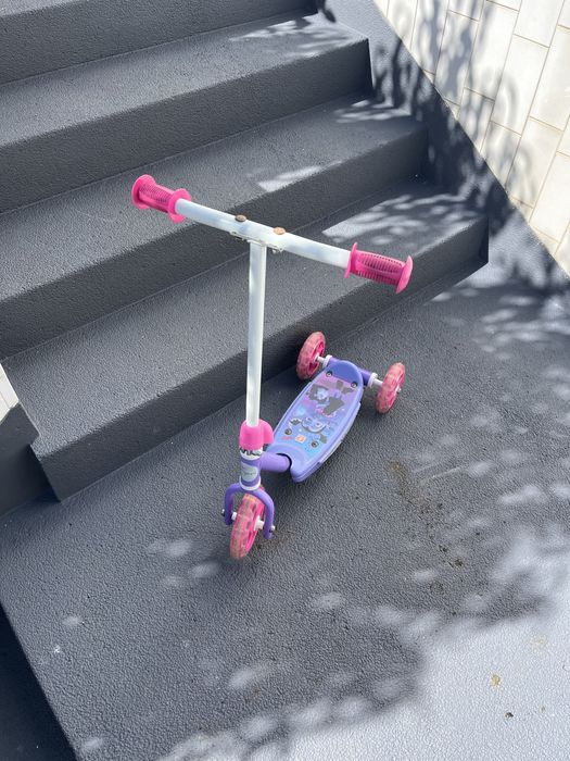 Trotineta vampirina 2 a 4 anos