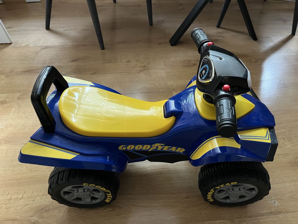 Jeździk Sun Baby Quad Goodyear