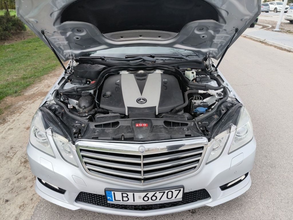 Mercedes-Benz E Klasa 2011r 3.0D V6 4Matic Pakiet AMG