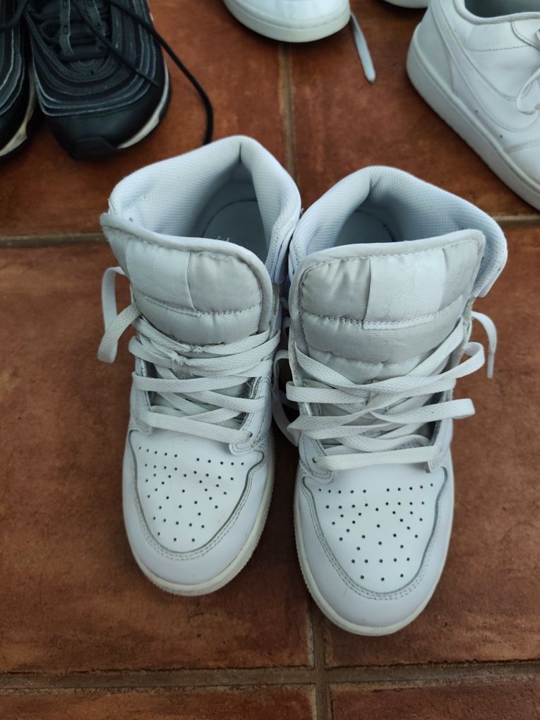 Nike Air brancas