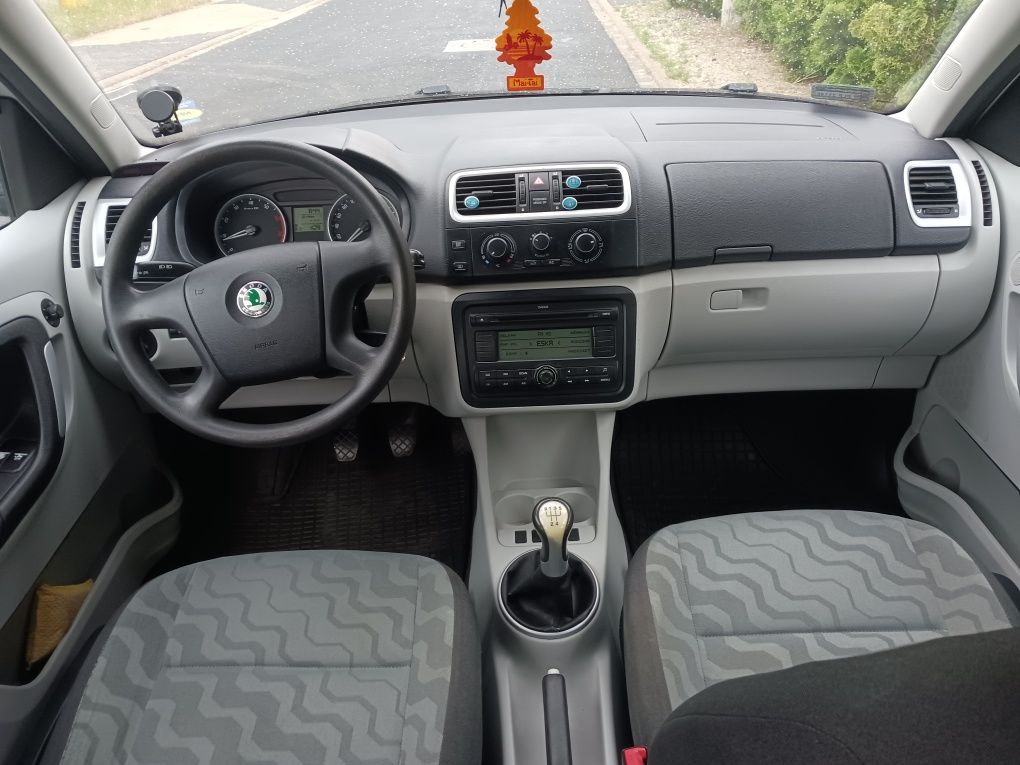 Skoda Roomster 1.4Mpi 2007r Klima Ładna Zadbana Ważne Opłaty