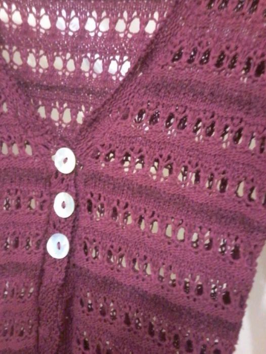 Ажурний кардиган светр на дівчинку,M&Co,45%хлопок стигла вишня,42р ukr