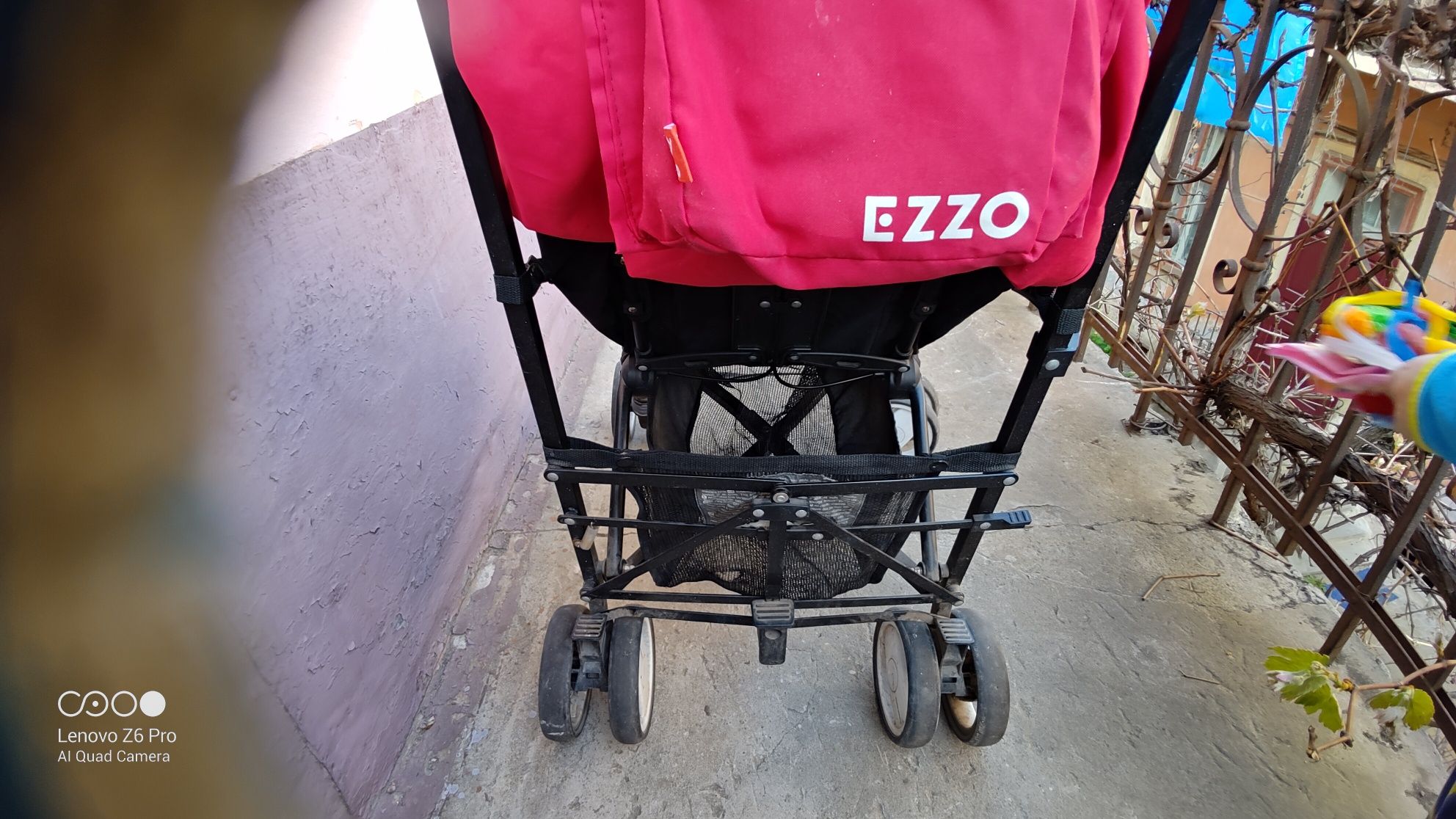 Детская коляска Ezzo
