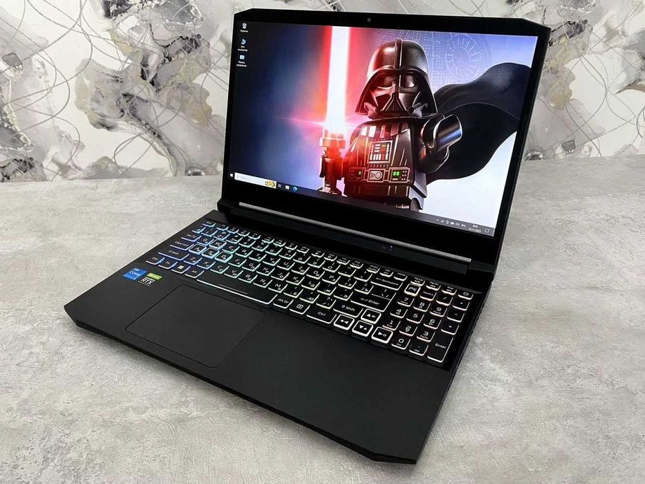 Супер Игровой Ноутбук(8Гиговая видеокарта RTX 3070)Киберпанк,Сталкер 2