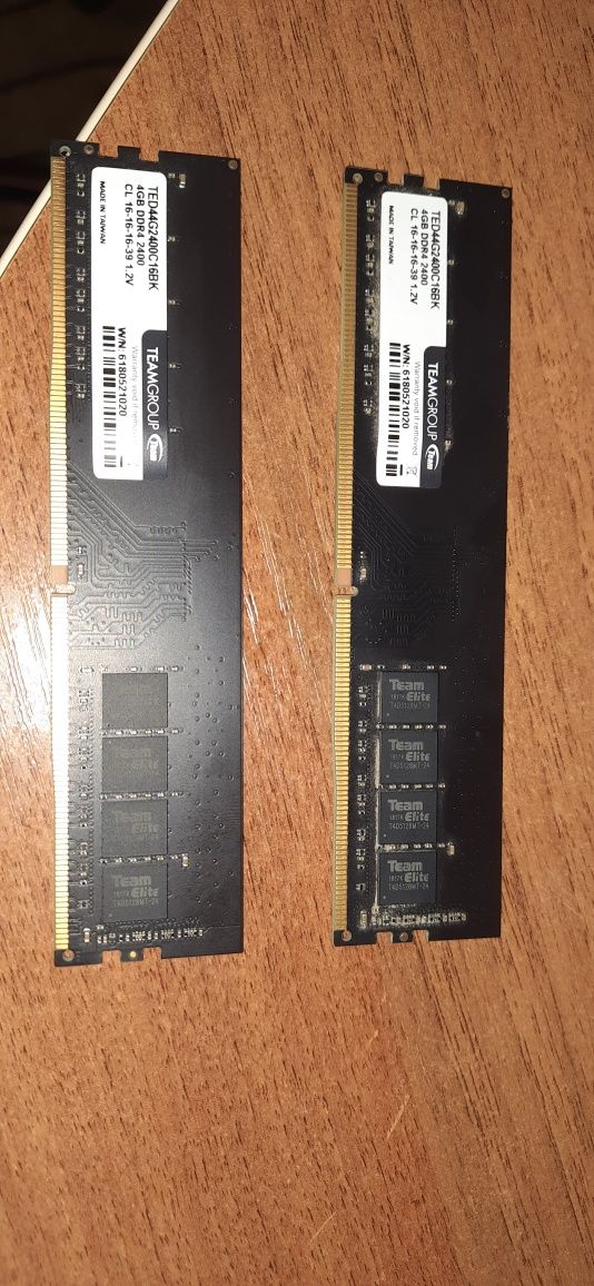 Оперативная память  DDR4 4GB 2400Mhz