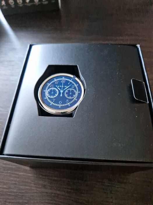 Smartwatch smart vector