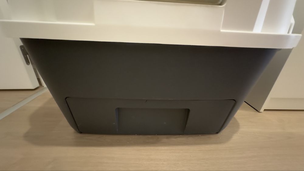 Caixa de areia para gato semi-automática